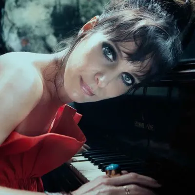 Chantal Kreviazuk