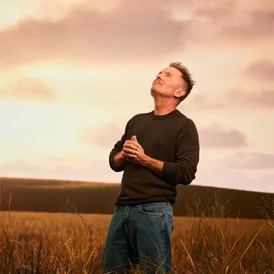 Chris Tomlin feat Matt Redman