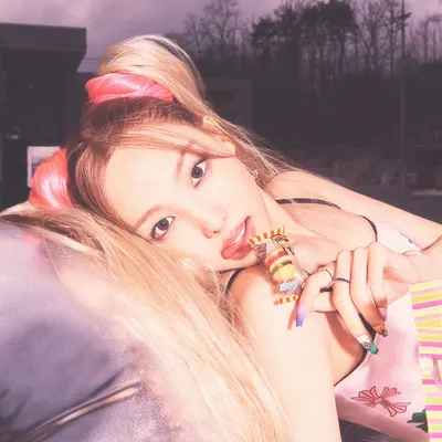 NAYEON