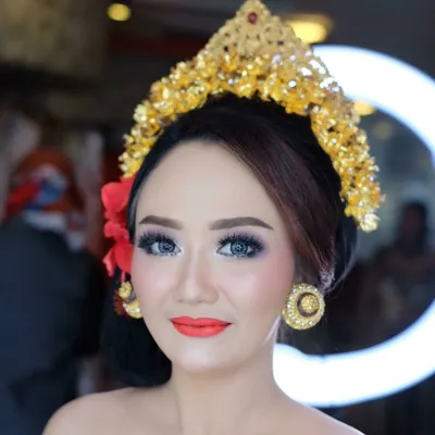 Putri Bella