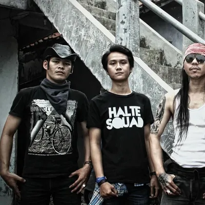 ROMI & The JAHATs