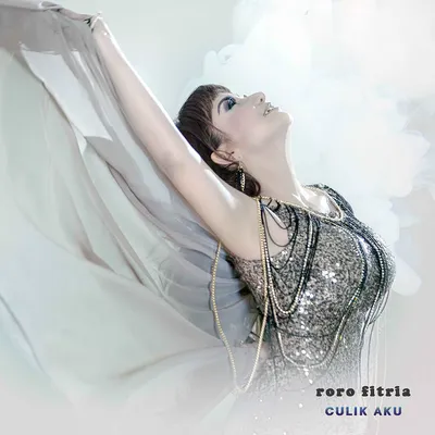 Roro Fitria