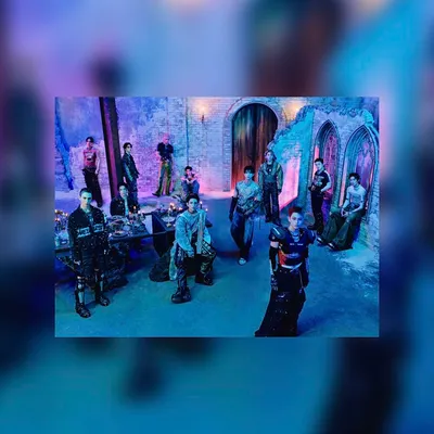 SEVENTEEN (세븐틴)